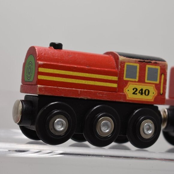 Melissa and Doug Wood Express Train Set Pieces Engine Coal Car Lot of 2 - 4 pcs - Picture 6 of 13